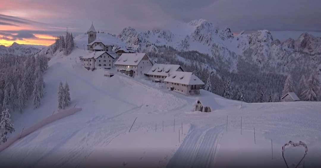 Appartamento Isa Tarvisio Kültér fotó
